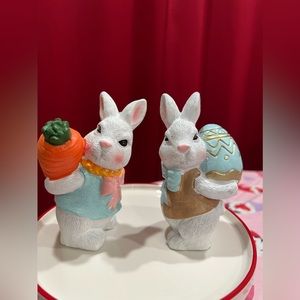 Small rabbit garden decor
